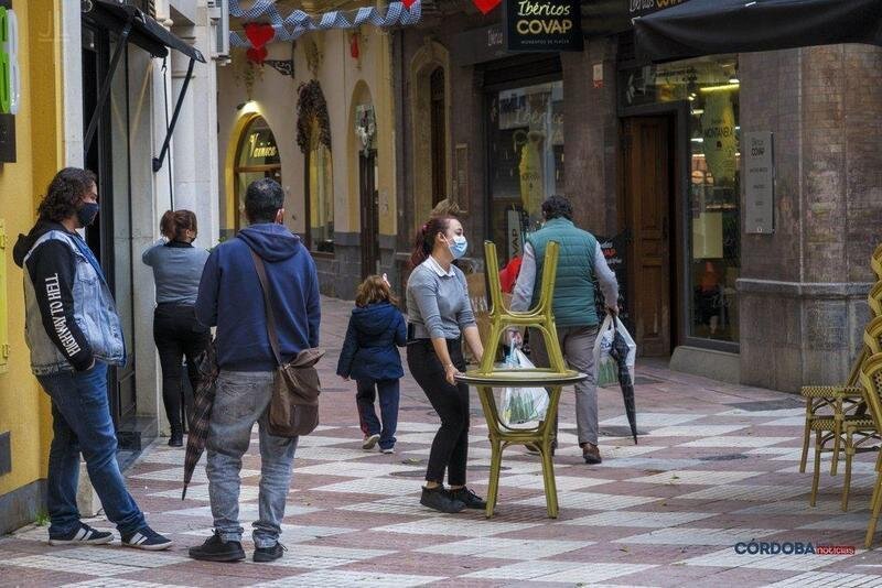  Cierre de la hostelería. - José León. 