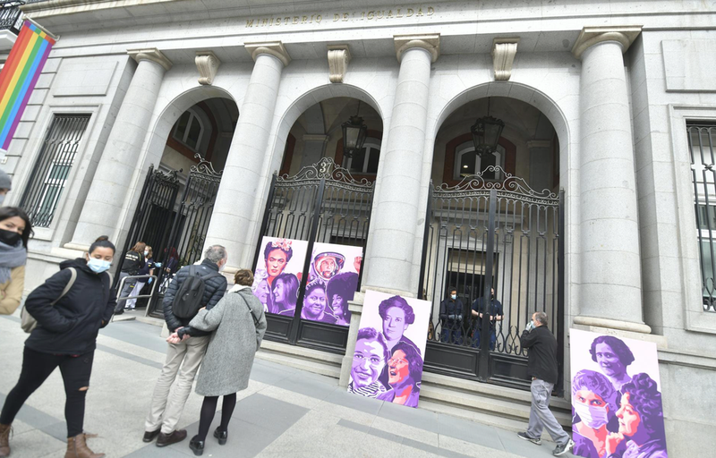  Mural homenaje por el 8M en el Ministerio de Igualdad. - MINISTERIO DE IGUALDAD 