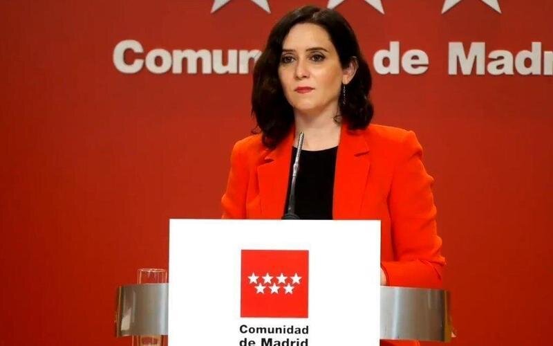  Isabel Díaz Ayuso anunciando el plan de ayudas directas a empresas 