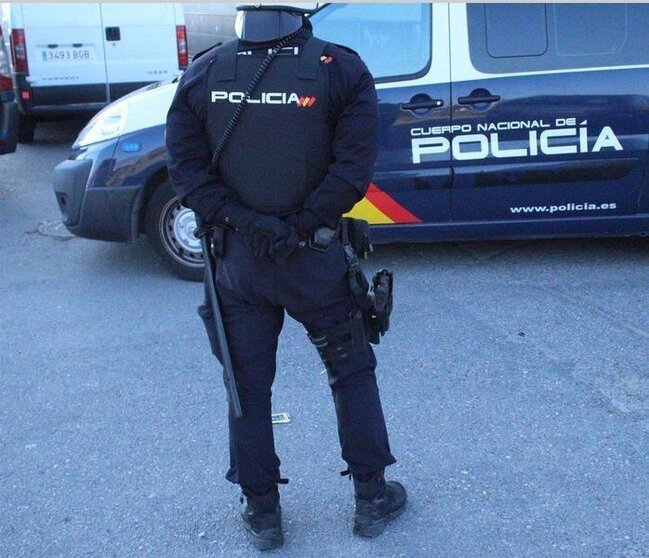  Policía nacional 