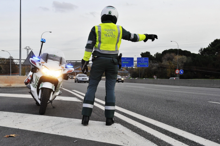  Guardia Civil de Tráfico. 