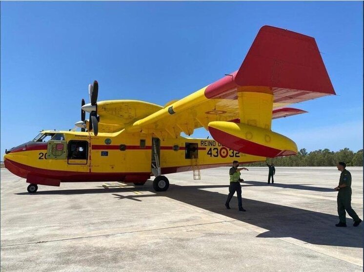  España envía un avión y un equipo de 5 militares de la UME para apoyar contra los incendios en Grecia - DEFENSA 