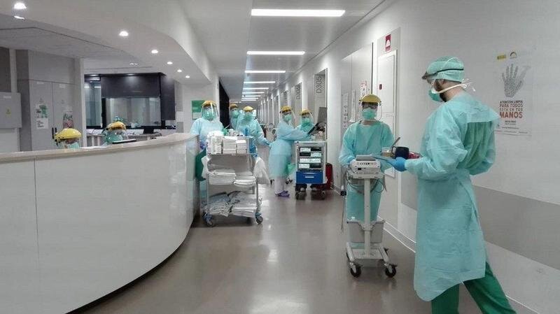  Sanitarios de hospital. 