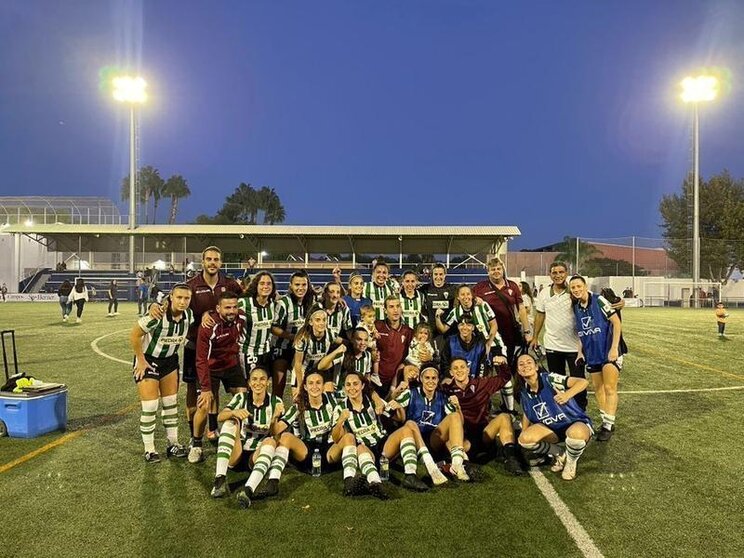 <p> La plantilla del Córdoba CF Femenino </p>