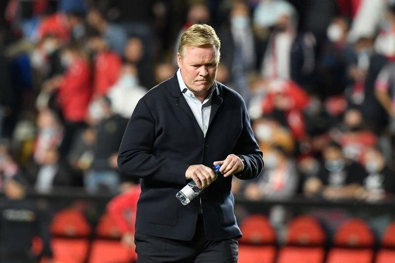 <p> Koeman ante el Rayo Vayecano </p>