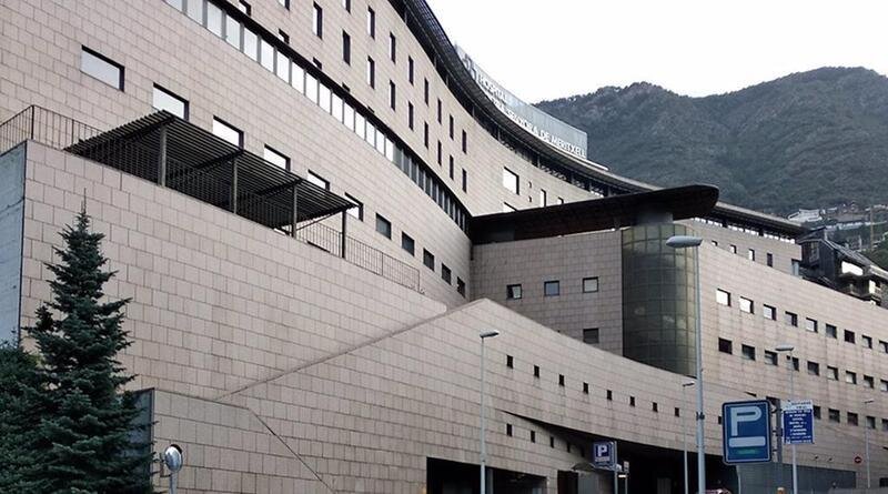 <p> Andorra diagnostica 403 nuevos casos durante el fin de semana </p>