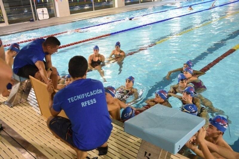 <p> Imagen de la concentración de tecnificación infantil, cadete y juvenil que tuvo lugar en diciembre de 2019 en Valladolid. Crédito: RFESS </p>