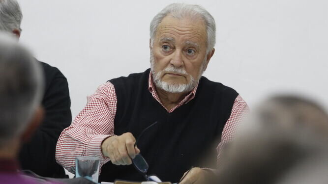 <p> Julio Anguita </p>