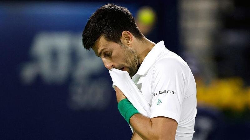 <p> Djokovic tras su derrota en Dubái </p>