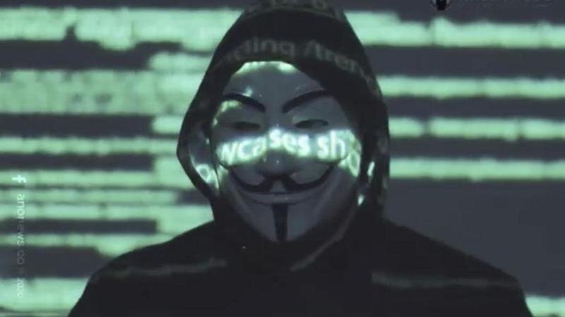 <p> Anonymous declara la guerra cibernética a Rusia </p>