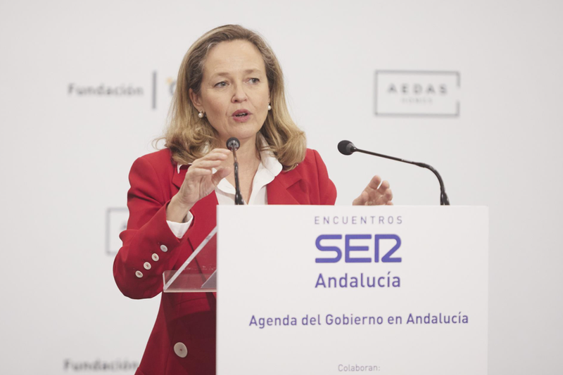 <p> La vicepresidenta del Gobierno, Nadia Calviño, en la Fundación Cajasol, a 11 de marzo de 2022, en Sevilla. - Joaquin Corchero - Europa Press. </p>