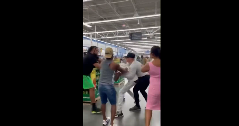 <p> Intento de violación en un supermercado de Miami </p>