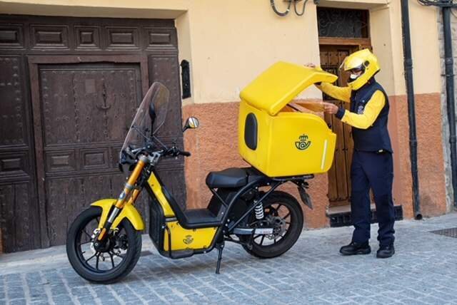 <p> Moto eléctrica de Correos </p>