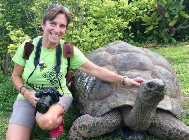 <p> Anna Traveset lidera el laboratorio de Ecología Terrestre en el Instituto Mediterráneo de Estudios Avanzados (IMEDEA-CSIC-UIB). / IMEDEA </p>