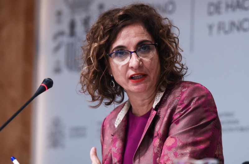 <p> La ministra de Hacienda y Función Pública, María Jesús Montero, comparece en rueda de prensa, en el Ministerio de Hacienda, a 29 de septiembre de 2022, en Madrid, (España). - Gustavo Valiente - Europa Press </p>