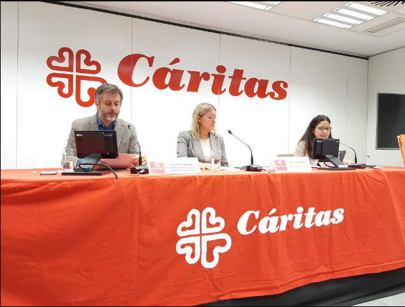 <p> La secretaria general de Cáritas presenta el estudio 'El coste de vida y estrategias familiares para abordarlo'. - EUROPA PRESS </p>