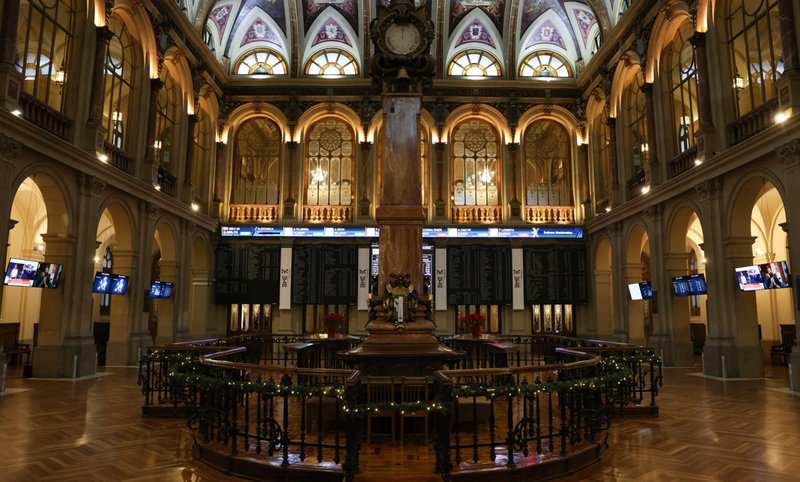  Interior del Palacio de la Bolsa de Madrid, a 23 de diciembre de 2022, en Madrid (España) - Marta Fernández Jara - Europa Press 