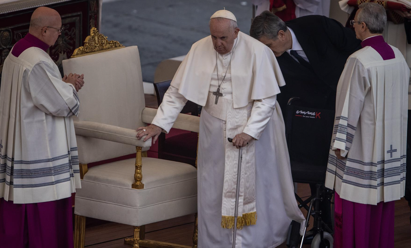  El Papa en el funeral por Benedicto XVI - Oliver Weiken/dpa 