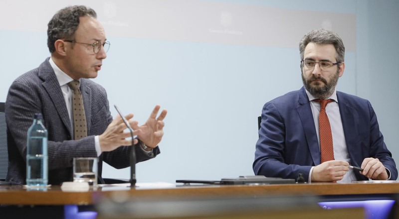  Espot y Jover durante la rueda de prensa de la tarde - SFGA - CESTEVE 