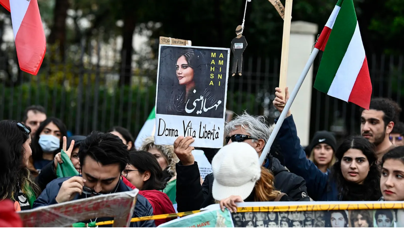  Protestas contra las ejecuciones en Irán 