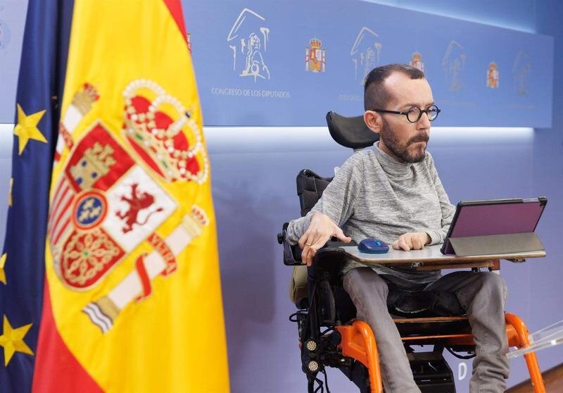  El portavoz de Unidas Podemos en el Congreso, Pablo Echenique, durante una rueda de prensa posterior a la reunión de la Junta de Portavoces, en el Congreso de los Diputados, a 14 de febrero de 2023, en Madrid (España). - Eduardo Parra - Europa Press 