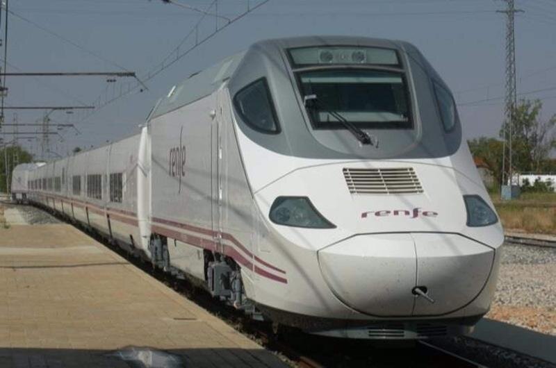  Tren de Renfe 