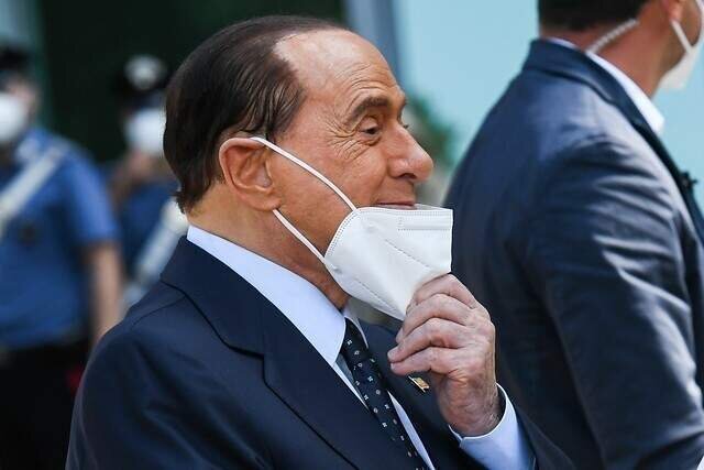  Silvio Berlusconi 