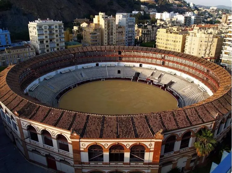  Plaza de toros 