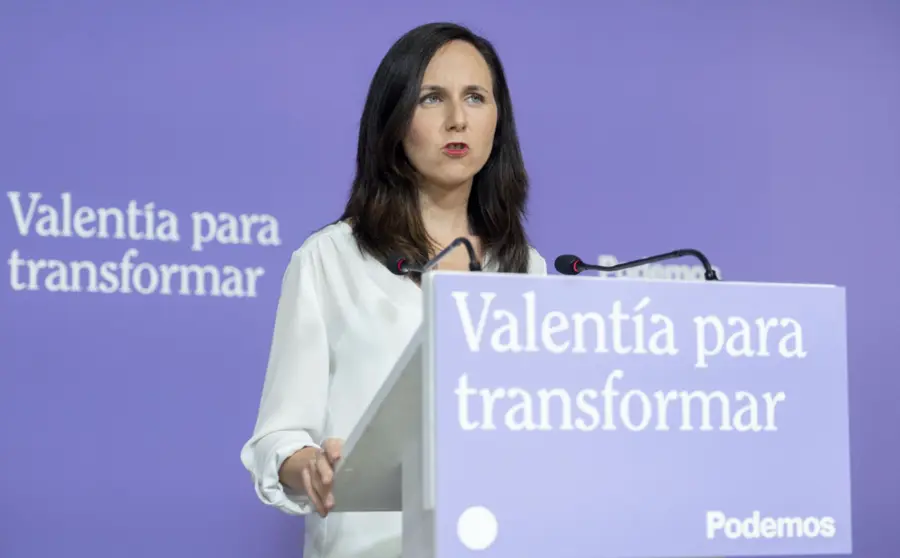  La líder de Podemos y ministra de Derechos Sociales, Ione Belarra, interviene durante una rueda de prensa en la sede de Podemos, a 29 de mayo de 2023, en Madrid (España). - Alberto Ortega - Europa Press 