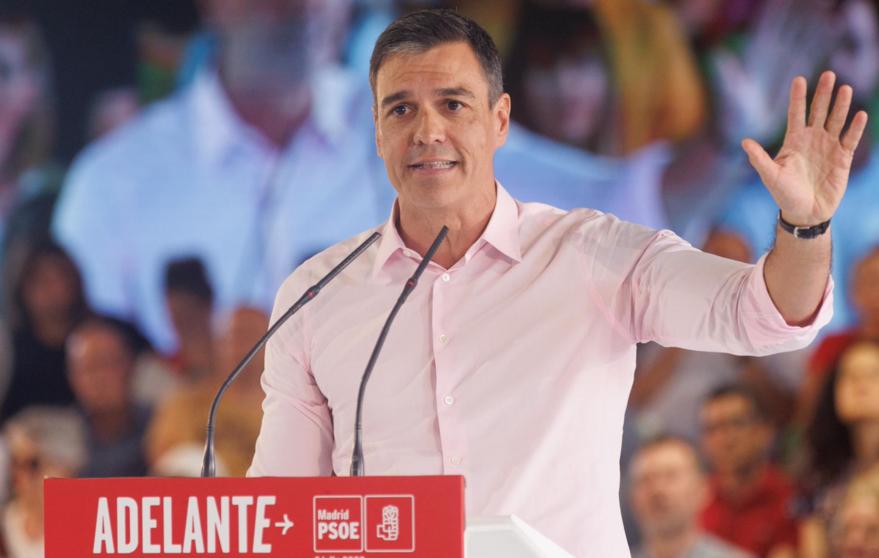  El secretario general del PSOE y presidente del Gobierno, Pedro Sánchez, interviene en el acto de inicio de la campaña, en el Pabellón de Convenciones de la Casa de Campo de Madrid, a 6 de julio de 2023, en Madrid (España). - Eduardo Parra - Europa Press 