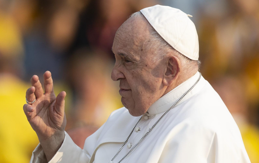  Archivo - Rosario presidido por el Papa Francisco en el santuario de Fátima. - Pedro Correia / Global Imagens/A / Zuma Press / Co 