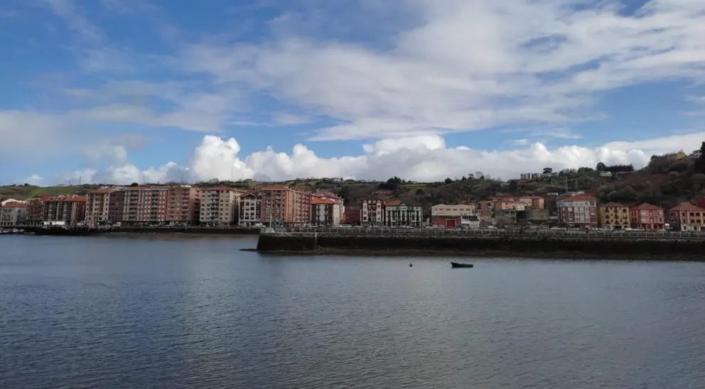  Archivo - Cielo prácticamente despejado en Euskadi - EUROPA PRESS - Archivo 