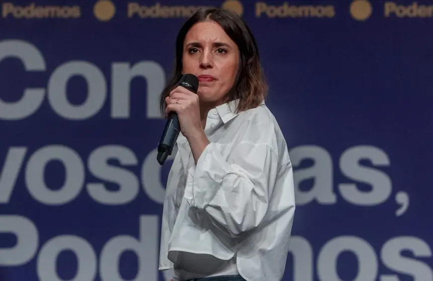  Archivo - La secretaria de Acción de Gobierno de Podemos y ministra de Igualdad en funciones, Irene Montero, interviene durante una Conferencia Política del partido, en el Círculo de Bellas Artes, a 4 de noviembre de 2023, en Madrid (España). La conferenc - Ricardo Rubio - Europa Press - Archivo 