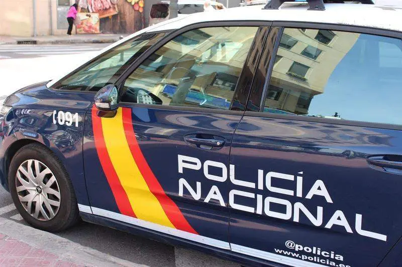  Coche de la Policia Nacional 