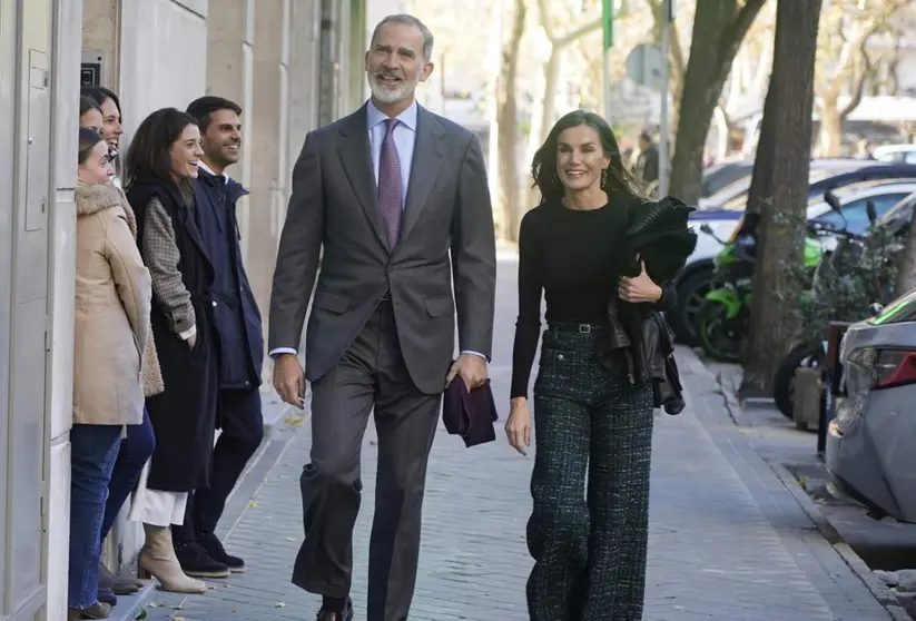  El Rey Felipe y la Reina Letizia llegan al restaurante, a 20 de diciembre de 2023, en Madrid (España). - Ángel Díaz Briñas - Europa Press 