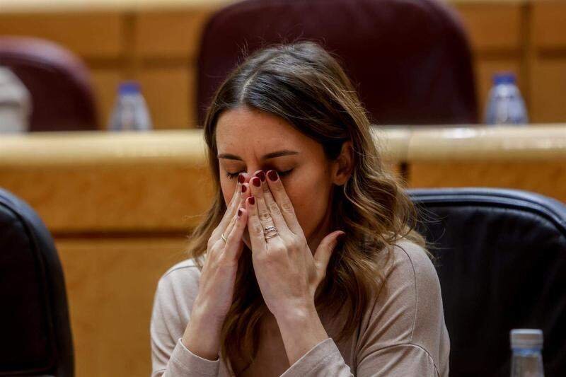  La ministra de Igualdad, Irene Montero, durante una sesión plenaria de control en el Senado. - Ricardo Rubio - Europa Press 