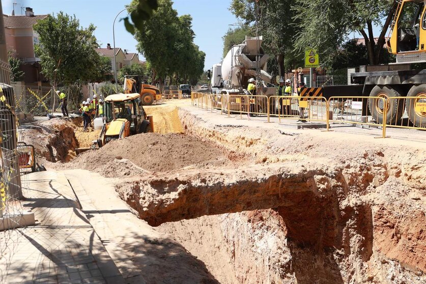  Trabajadores de la construcción en una obra en Sevilla 