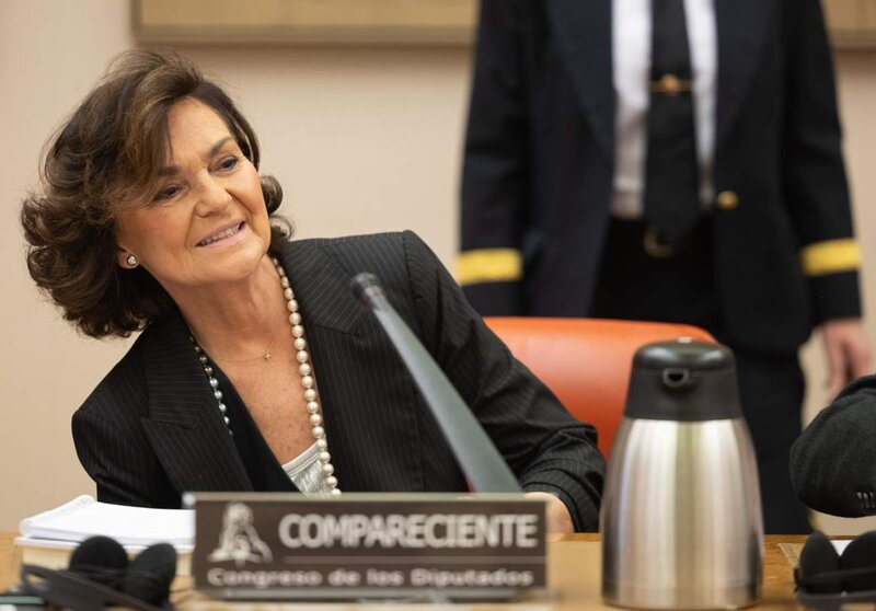  La exvicepresidenta del Gobierno, Carmen Calvo, a su llegada a la Comisión Constitucional en el Congreso de los Diputados, a 22 de febrero de 2024, en Madrid (España). - Eduardo Parra - Europa Press 