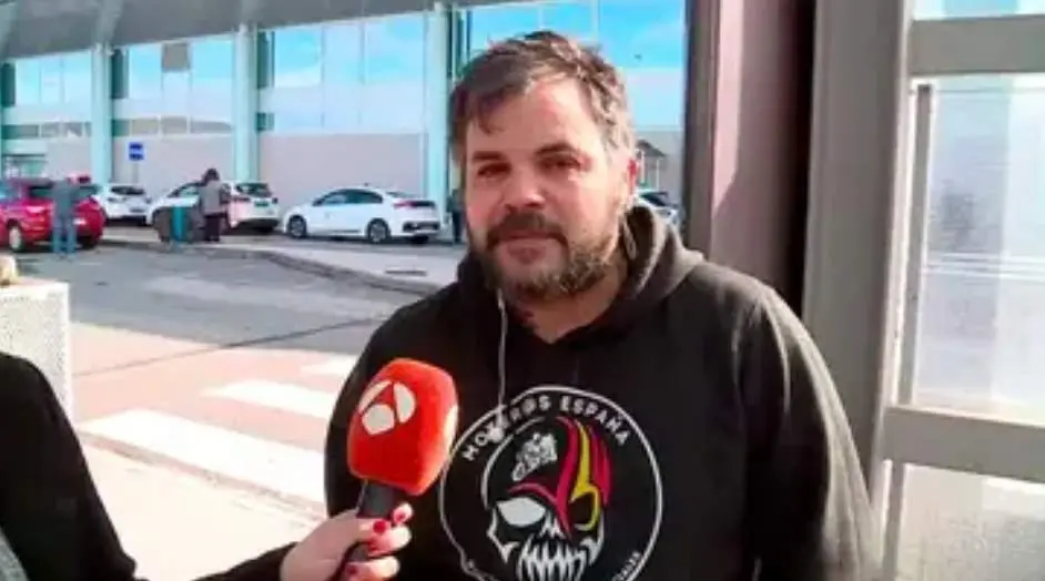  Roberto siendo entrevistado por Antena 3 