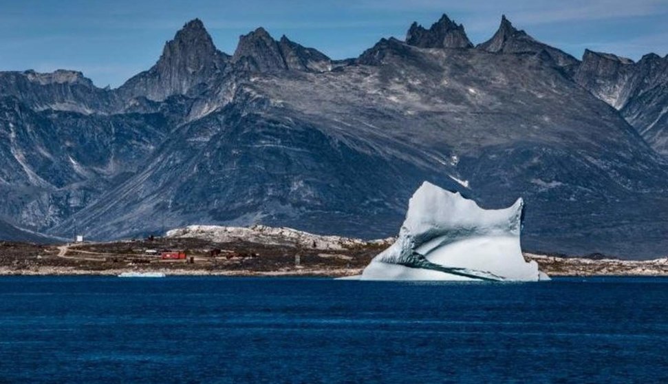  Iceberg en aguas abiertas - PIA HARBOURE/WMO 2024 CALENDAR COMPETITION 