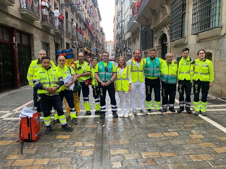  Cristina Ibarrola con el dispositivo de DYA Navarra. - DYA NAVARRA | EP 