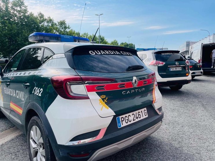  Vehículos de la Guardia Civil. - GUARDIA CIVIL | EP 