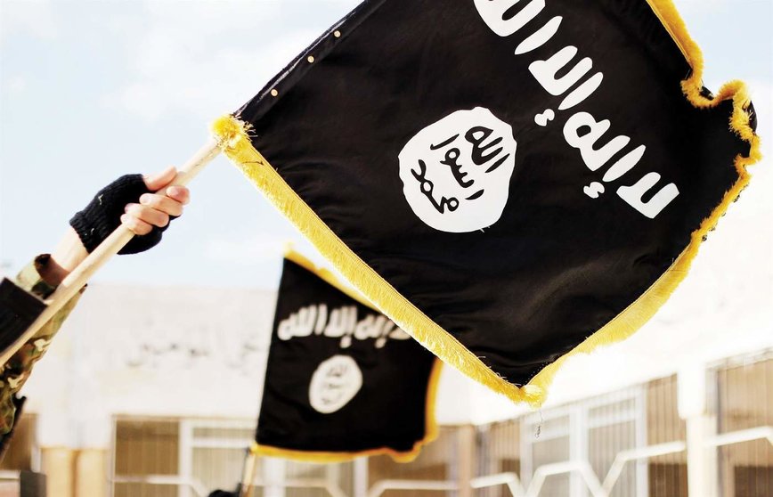  Bandera del Estado Islámico en la ciudad Siria de Raqqa 