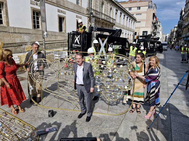  Ximenez Group comienza los trabajos de<br> instalación de las luces de Navidad de Vigo 