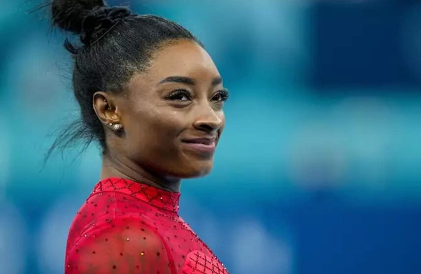  Simone Biles. EP 