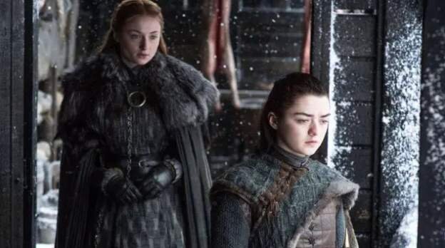  Arya y Sansa Stark en un fotograma de la serie 'Juego de Tronos | 20minutos 