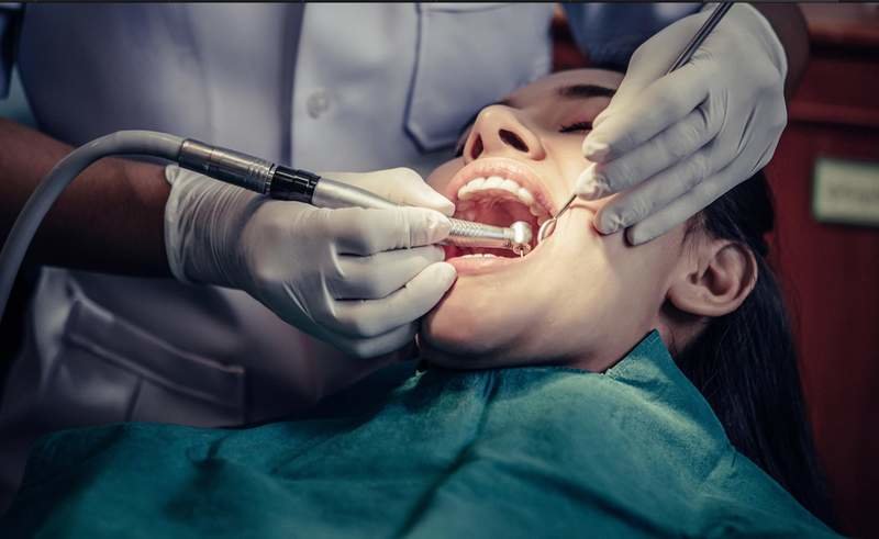  Archivo - Paciente en el dentista. - JCOMP/FREEPICK - Archivo 