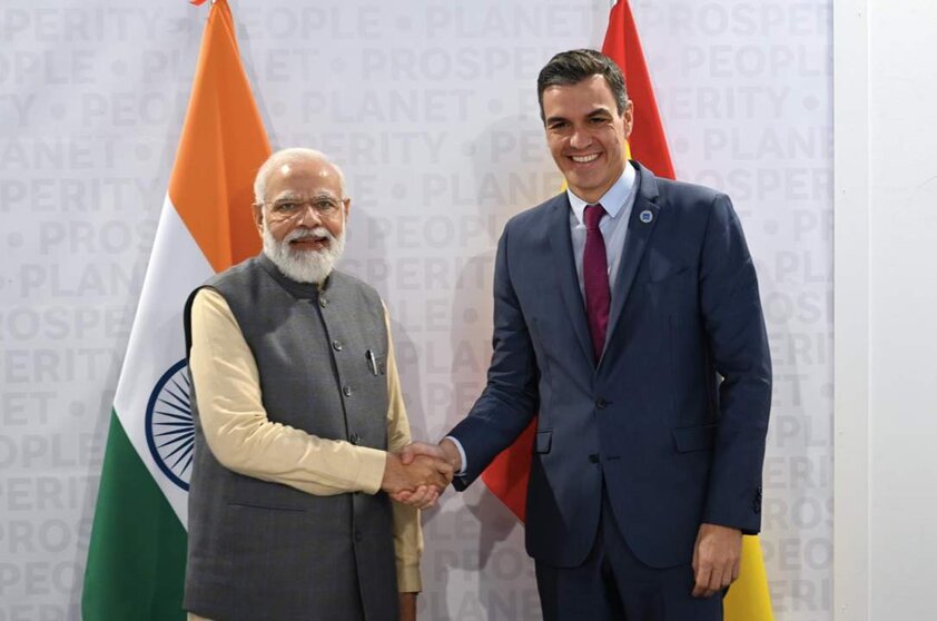  El presidente del Gobierno de España, Pedro Sánchez (d), y el primer ministro de India, Narendra Modi - Pool Moncloa/Borja Puig de la Bellacasa | EP 