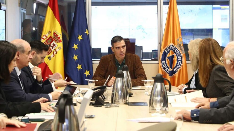  El presidente del Gobierno, Pedro Sánchez, en la sede de la Dirección General de Protección Civil - FERNANDO CALVO (MONCLOA) 