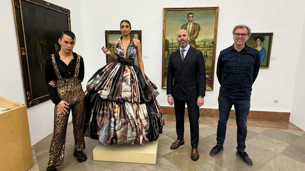  Vestido de José Perea en el Bellas Artes 